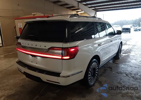 2021 Lincoln Navigator Black Label from USA, damaged, VIN 5LMJJ2TT8MEL01104